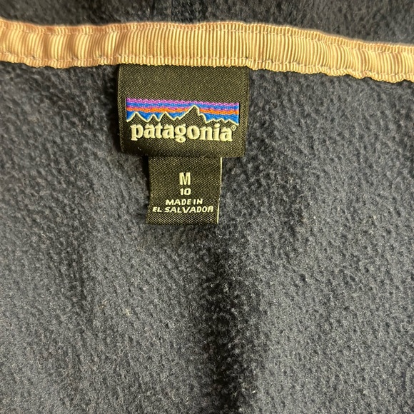 Kids size m Patagonia fleece zip up hoodie - Picture 3 of 4
